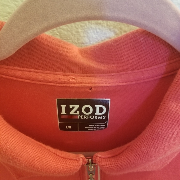 Top - Picture 2 of 4